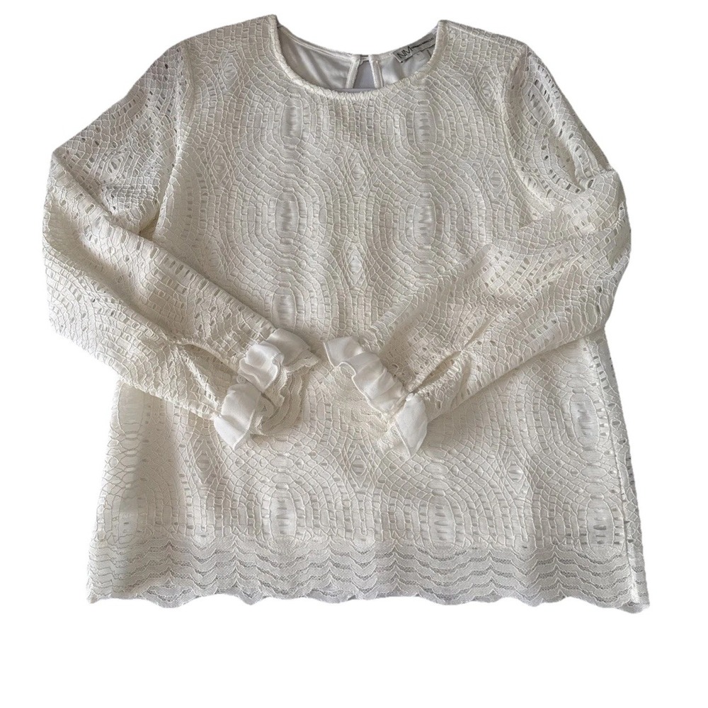 Neiman Marcus Lace Overlay Ruffle Wrist Blouse Cream Women's L Fairy Whimsy Boho